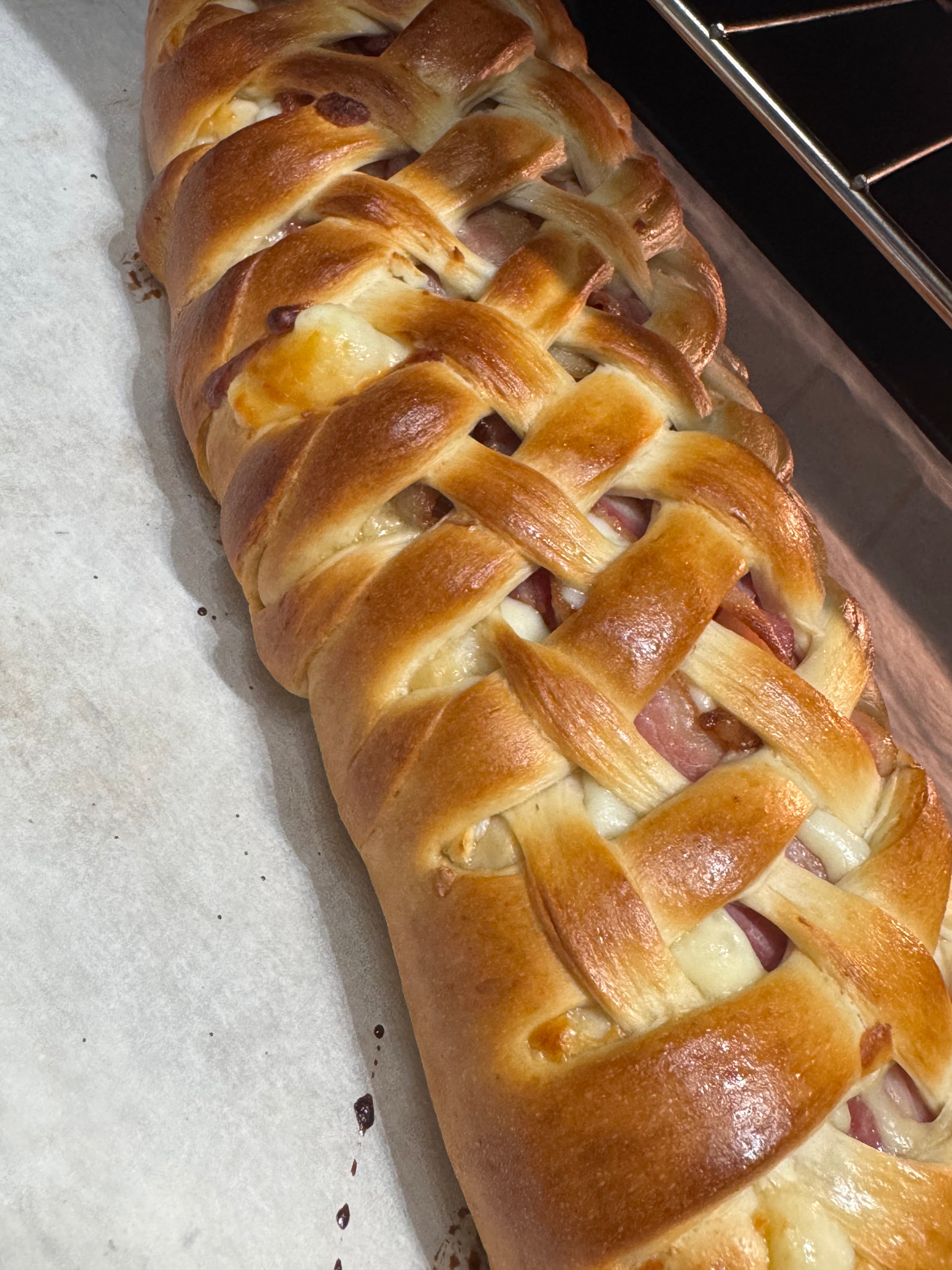 Pan de Plátano, Queso y Tocineta